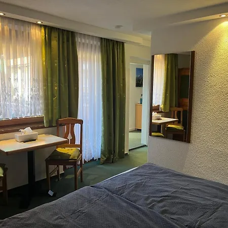 Freiraum * Ζόλντεν